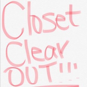 CLOSET CLEAR OUT! Make me an offer!
